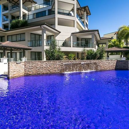 Grand Mercure Allegra Hervey Bay Exterior foto The pool at the W Hotel