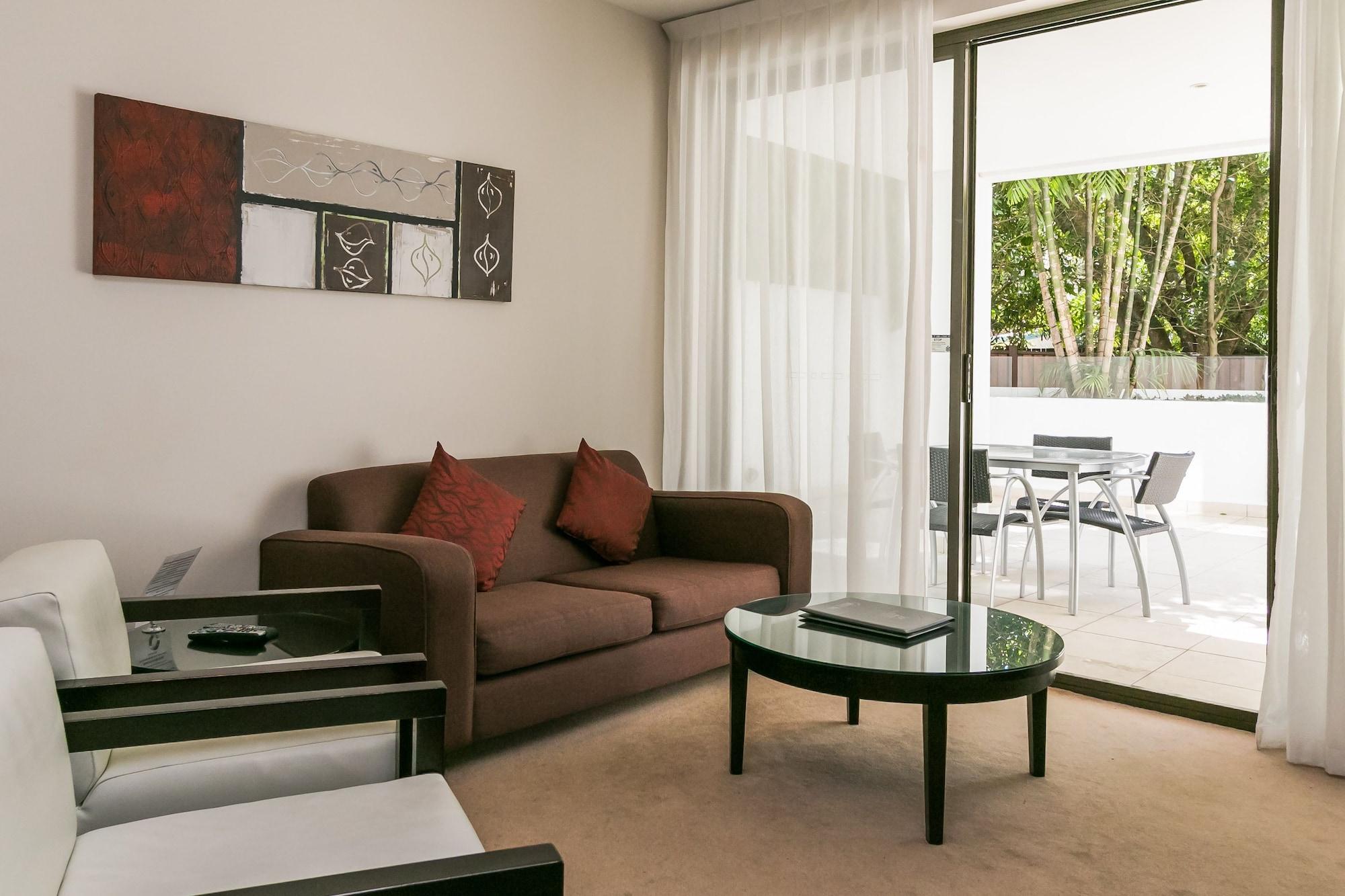Grand Mercure Allegra Hervey Bay Exterior foto A typical apartment at the hotel