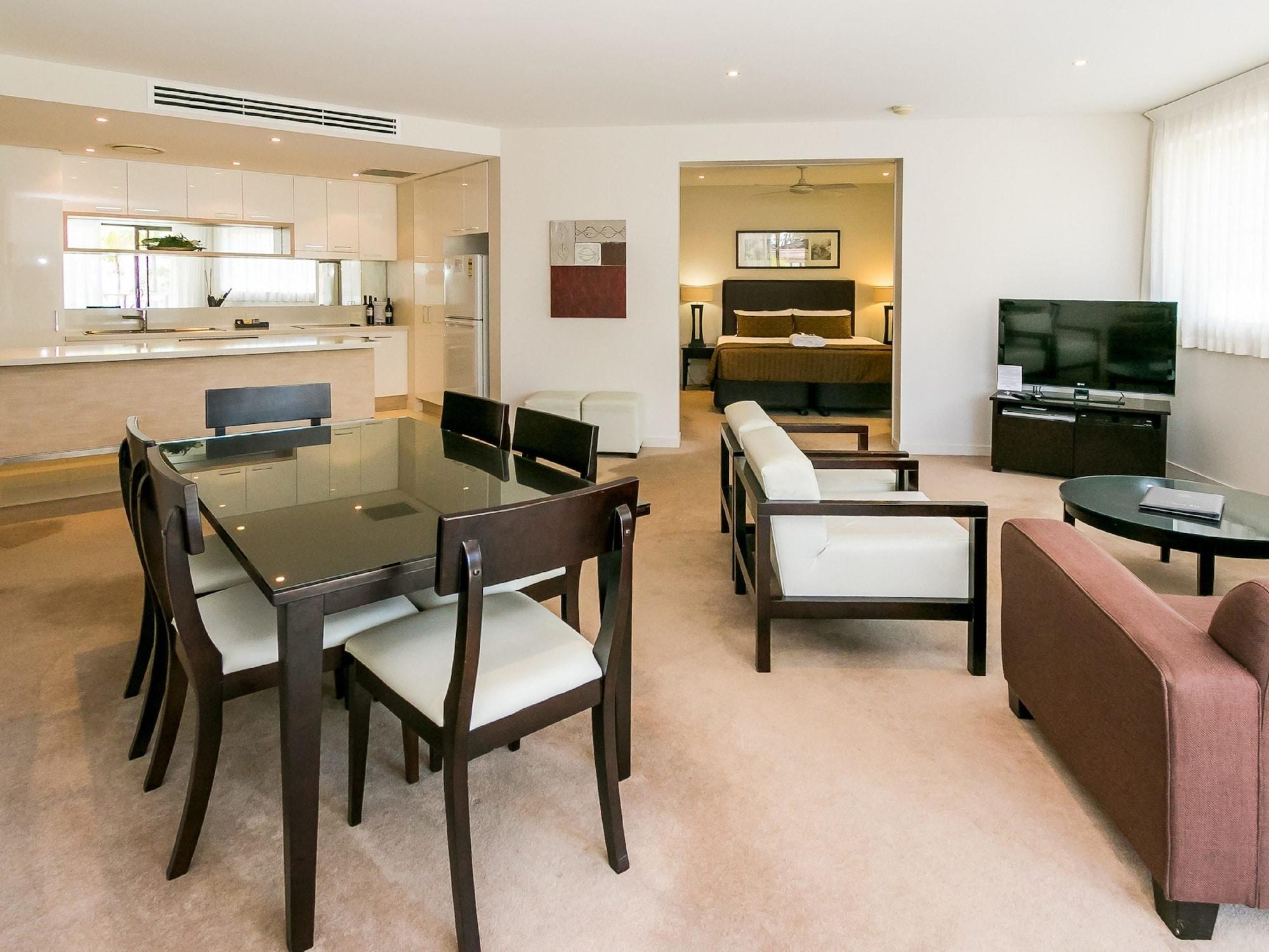 Grand Mercure Allegra Hervey Bay Exterior foto A typical apartment