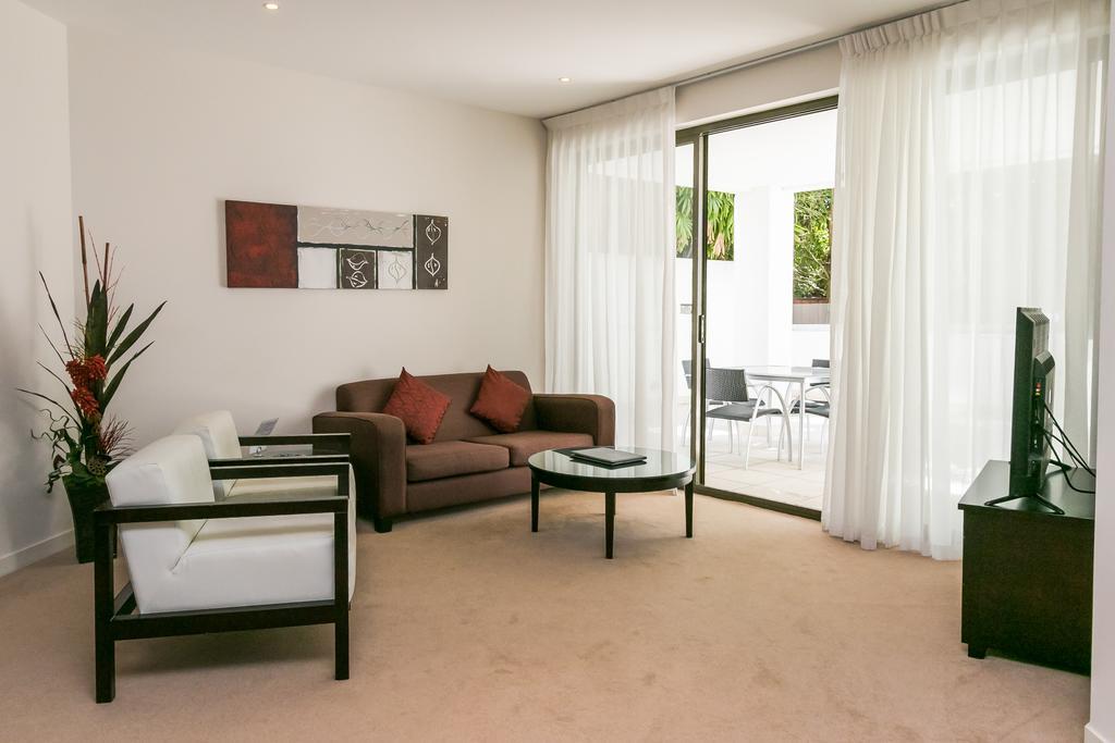 Grand Mercure Allegra Hervey Bay Exterior foto A living room